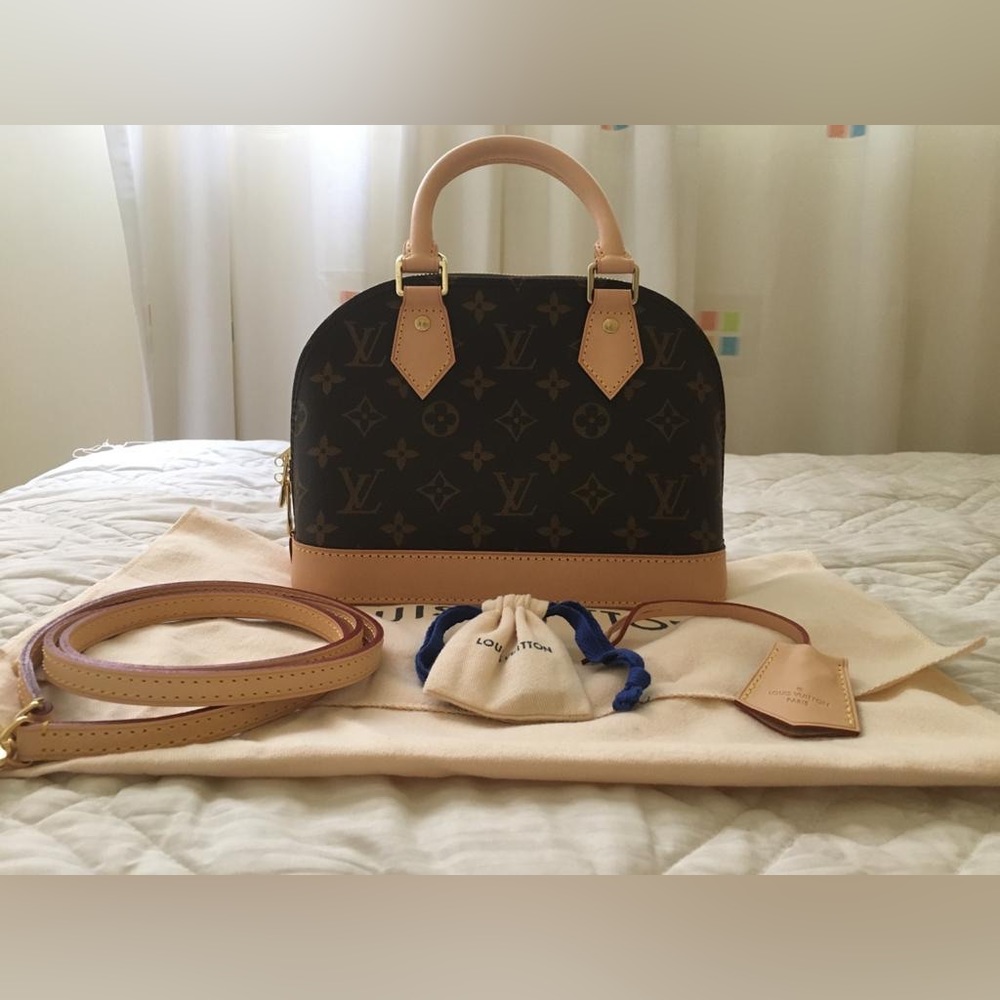Louis Vuitton Alma BB Monogram